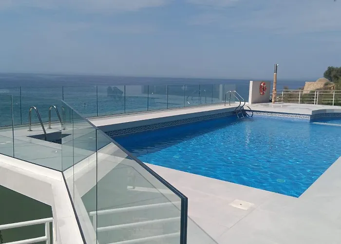 Cala Llenguadets